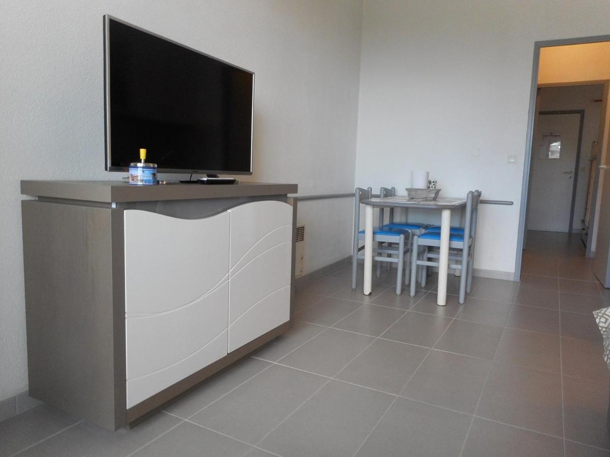 Studio Renove En Bord De Mer Avec Terrasse, Parking Et Wifi A Villeneuve-Loubet - Fr-1-252A-29 Exterior photo